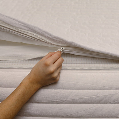 All-in-One Zipper Bedding Set: Emerson