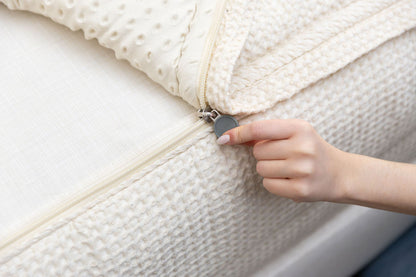 All-in-One Zipper Bedding Set: Mollie